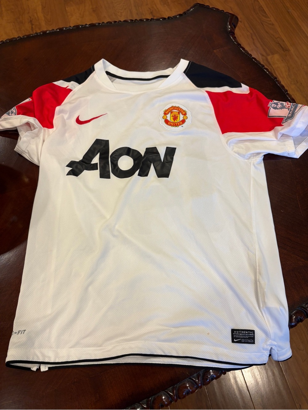 Nike men White, Red & Black Manchester United Away Jersey